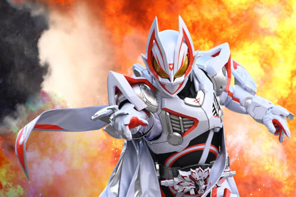 映画 仮面ライダーギーツ 4人のエースと黒狐